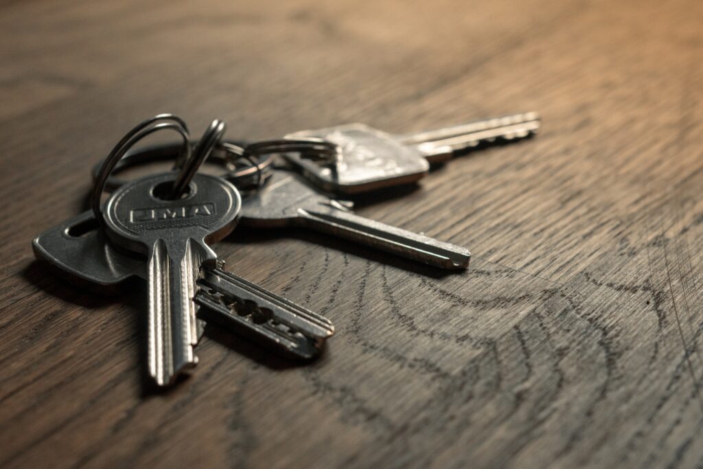 keys on the table